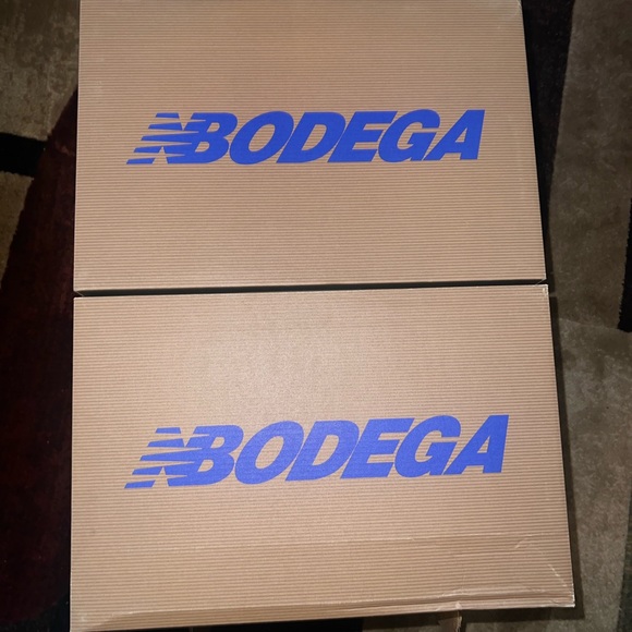 New Balance 574 x Bodega Legacy
Arrival & Departure Combo Pack Size 14
W/receipt - Picture 15 of 16